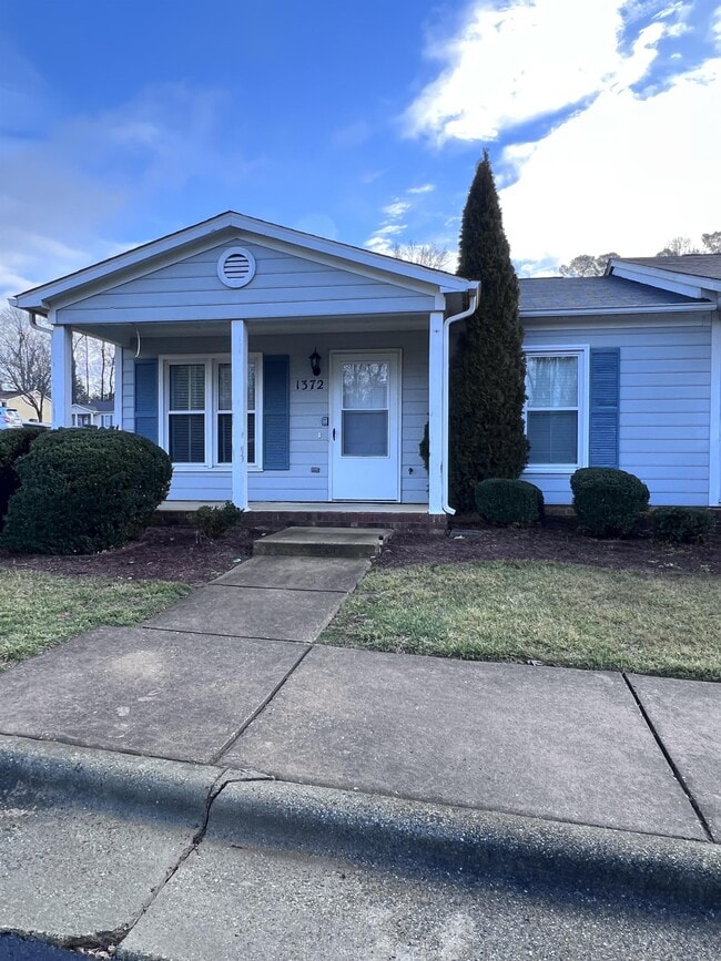 property at 1372 Bailey Cir