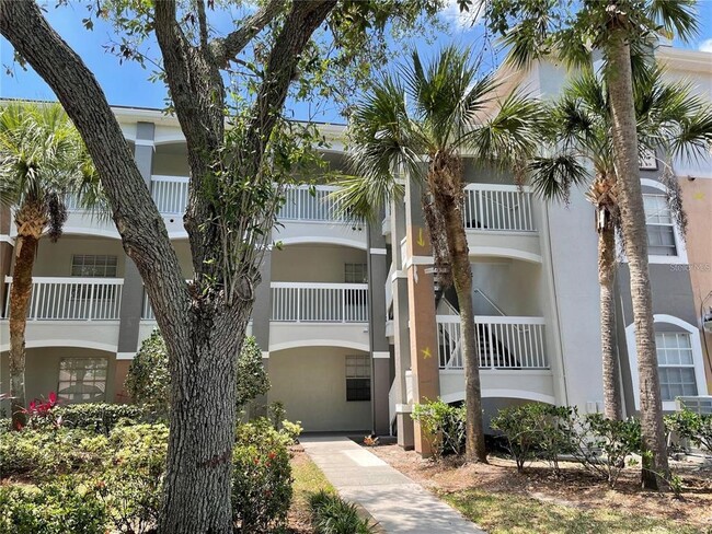 property at 13905 Fairway Island Dr