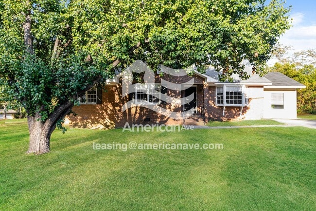 3175 Wells Pl in Macon, GA - Building Photo - Building Photo