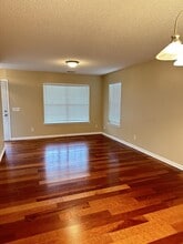 160 Mills Run Dr in Savannah, GA - Building Photo - Building Photo