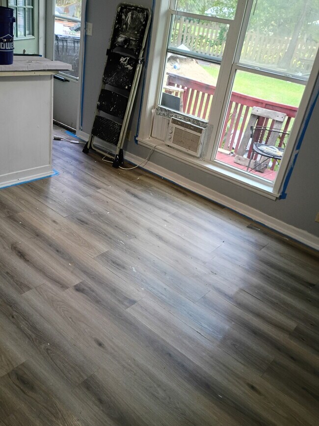 6742 Stella St, Unit Stella Street apartment