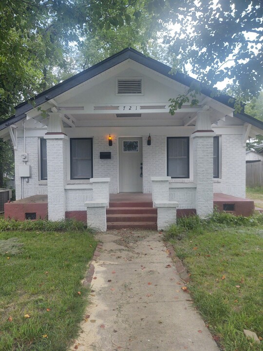 721 Ward St in Hot Springs, AR - Building Photo