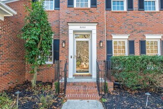 9200 Brechin Dr in Charlotte, NC - Building Photo - Building Photo