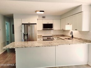 514 S 4th St in Fernandina Beach, FL - Building Photo - Building Photo