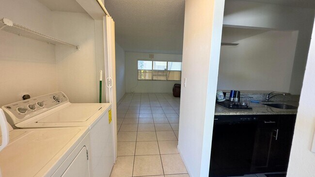 500 SE 2nd Ave in Deerfield Beach, FL - Building Photo - Building Photo