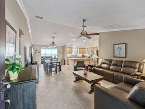 1095 Blythe Way in the Villages, FL - Building Photo - Building Photo