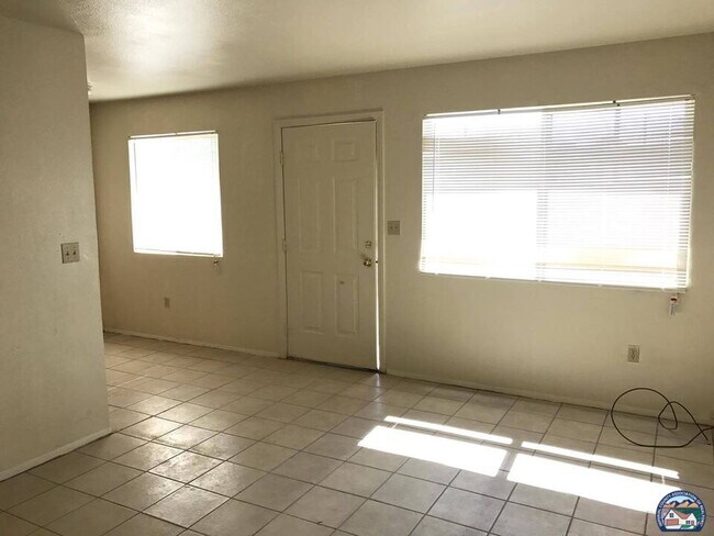265 B St in Brawley, CA - Building Photo - Building Photo