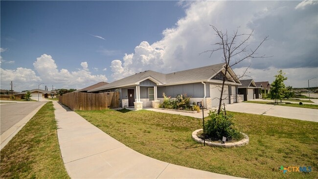 770 Freedom Cir in Nolanville, TX - Building Photo - Building Photo