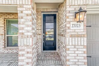 27023 Wandering Gln Ln in Katy, TX - Building Photo - Building Photo