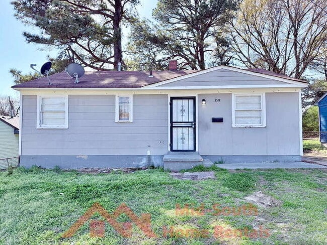 property at 3513 Rochester Rd