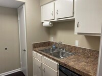 6402 Del Monte Dr photo'