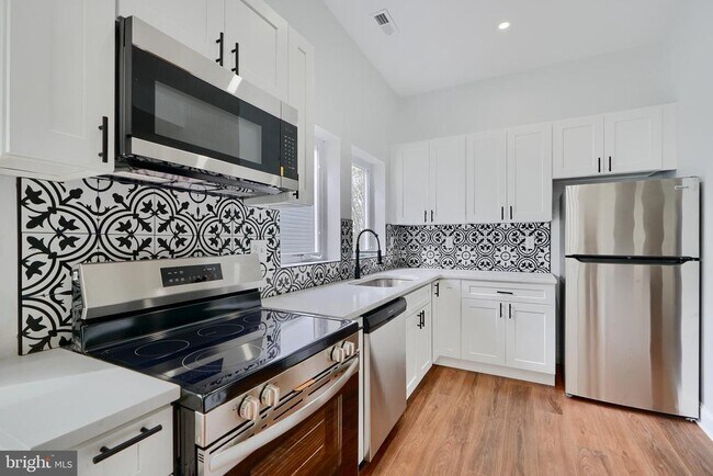 3860 Falls Rd-Unit -3 in Baltimore, MD - Building Photo - Building Photo