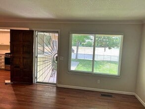 193 Town Center Way in Vacaville, CA - Building Photo - Building Photo