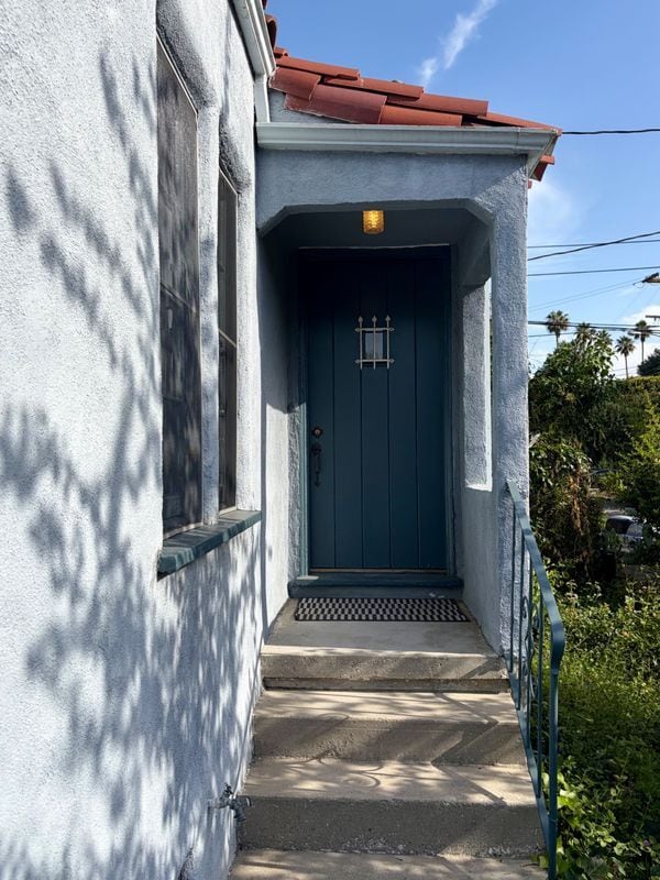 1309 Montecito Dr in Los Angeles, CA - Building Photo - Building Photo