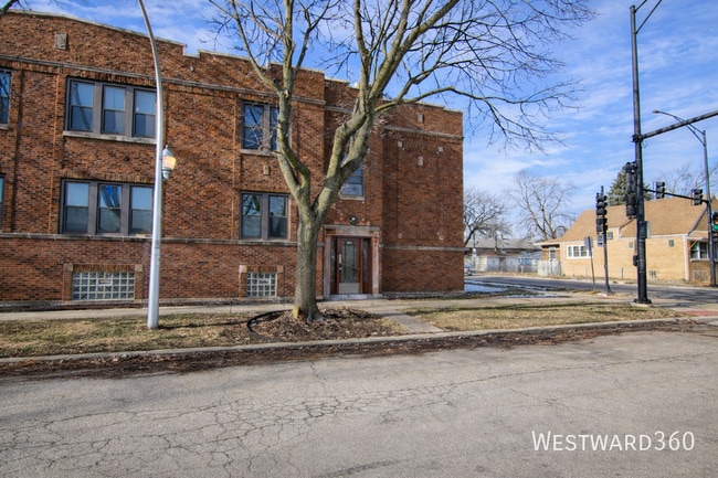 6704 S Wood St in Chicago, IL - Building Photo - Building Photo