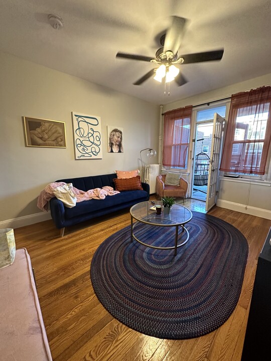 325 Summit Ave in Boston, MA - Building Photo