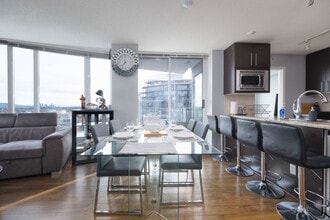 188 Keefer Pl in Vancouver, BC - Building Photo - Building Photo