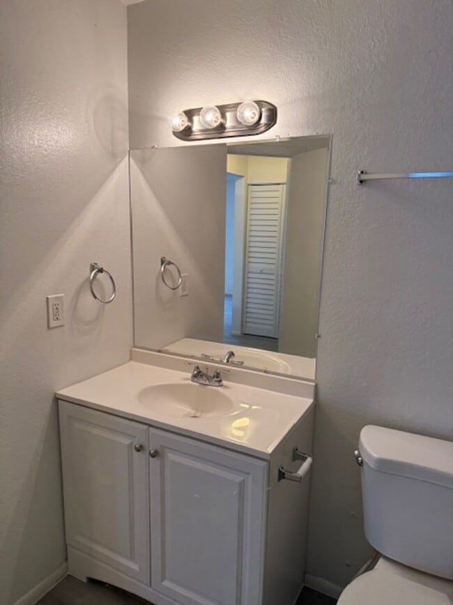 957 Salt Pond Pl in Altamonte Springs, FL - Building Photo - Building Photo