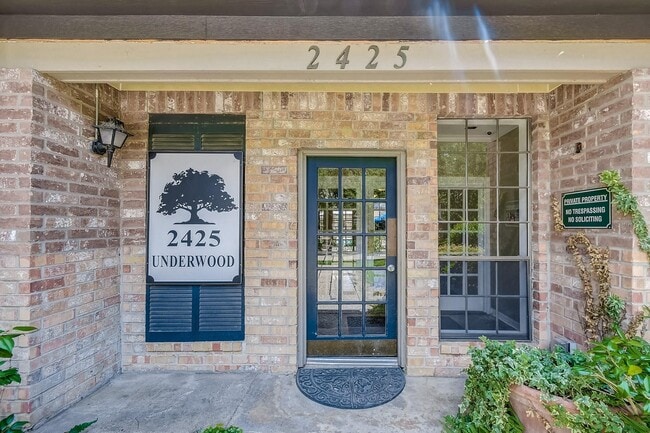 property at 2425 Underwood St