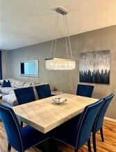 3225 Cypress Glen Way, Unit 105 in Naples, FL - Foto de edificio - Building Photo