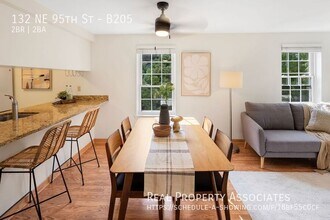 132 NE 95th St in Seattle, WA - Building Photo - Building Photo