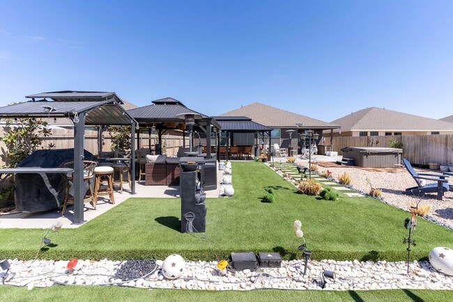 7710 Purple Vitex Rd in Odessa, TX - Building Photo - Building Photo