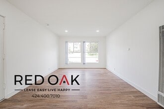 3370 W 83rd St in Inglewood, CA - Building Photo - Building Photo