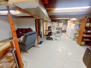 23 Beverley St in Kingston, ON - Building Photo - Building Photo