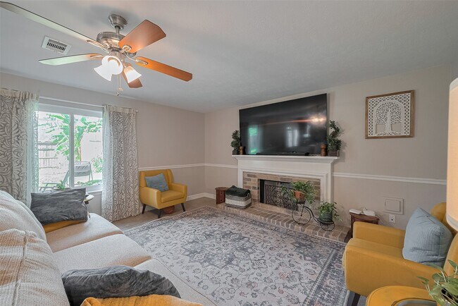 property at 3426 Hidden Creek Dr