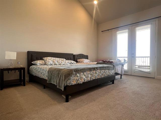 property at 7120 Wessex Ct