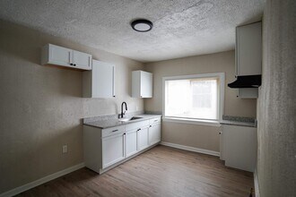 8193 Traverse St in Detroit, MI - Building Photo - Building Photo
