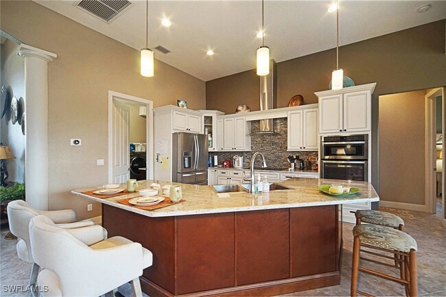 property at 1502 SW 38th St