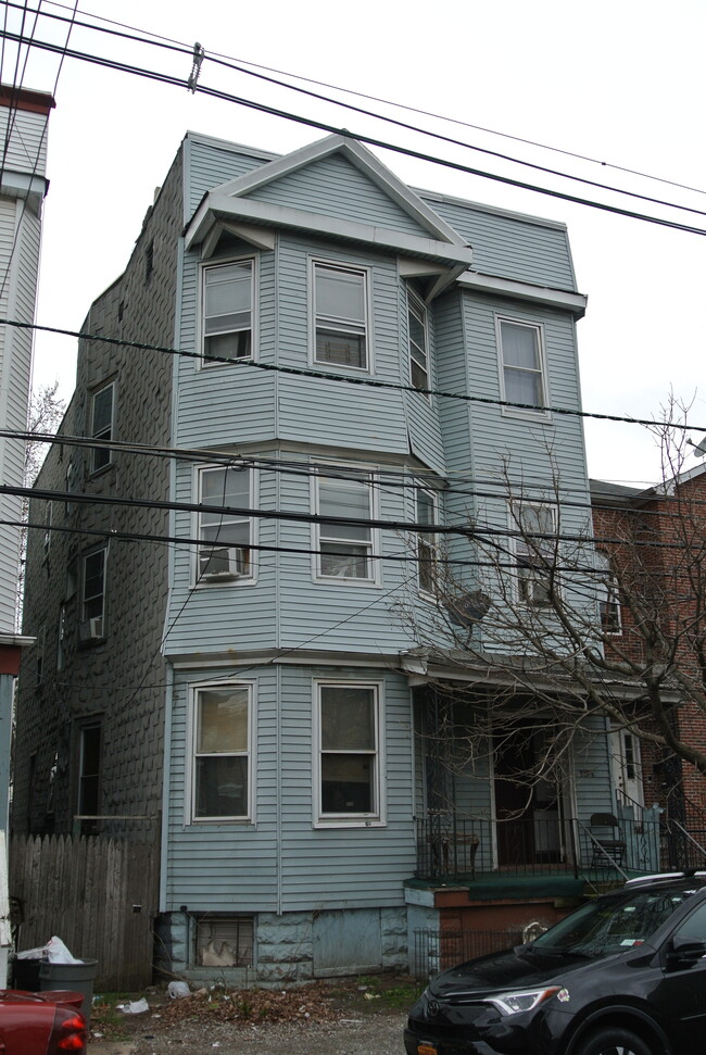 119 S 14th St in Newark, NJ - Building Photo - Building Photo