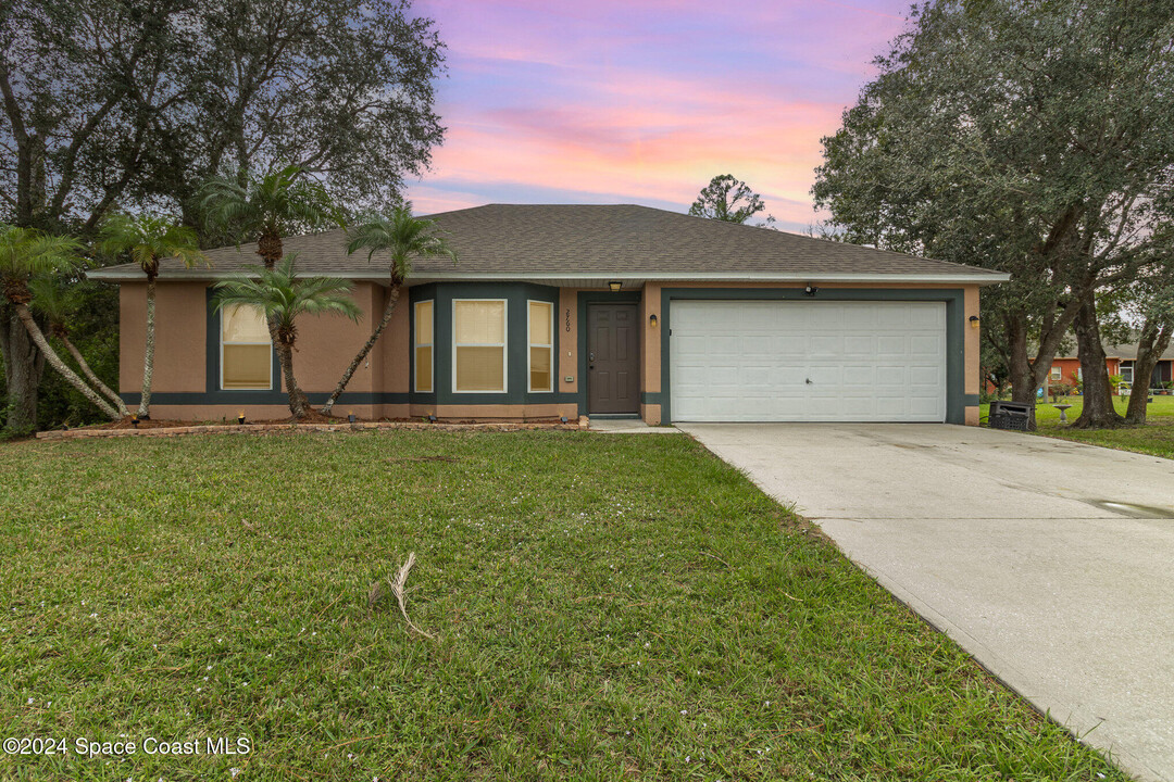 2760 Peralta Dr in Palm Bay, FL - Building Photo