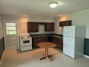 97 Fisherville Rd in Elmira, NY - Building Photo - Building Photo