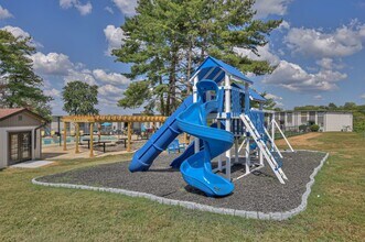 Avery Apartments in Nashville, TN - Foto de edificio - Building Photo