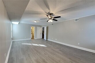 962 Taylors Farm Ct in Canton, GA - Building Photo - Building Photo