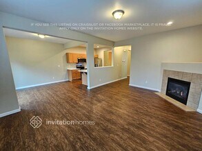 17911 36th Ave E in Tacoma, WA - Foto de edificio - Building Photo