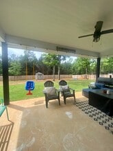 19379 Cedarpark Pl in Lindale, TX - Building Photo - Building Photo