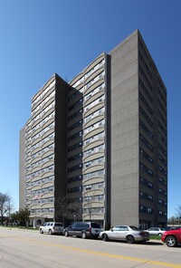 Building Photo - Ashtabula Towers Apartments in Ashtabula, Ohio