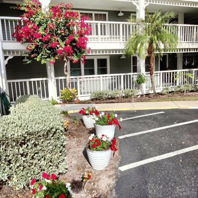 2533 Dolly Bay Dr, Unit 202