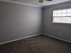 3215 Baird Ave, Unit L-81 in Lakeland, FL - Building Photo