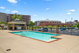 The Registry in Bowling Green, KY - Foto de edificio - Building Photo