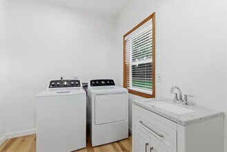 13172 SW Chimney Ridge St in Tigard, OR - Building Photo - Building Photo