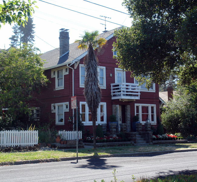 315-317 S Richmond Ave in Richmond, CA - Building Photo - Building Photo