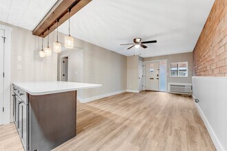 2772 University Ave, Unit 19 in Morgantown, WV - Building Photo - Building Photo