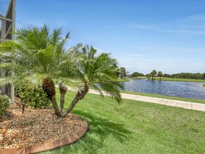 4321 Collingtree Dr in Rockledge, FL - Foto de edificio - Building Photo