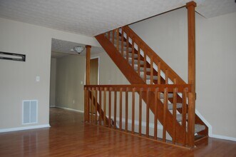 8195 Baltimore Ave in Westerville, OH - Building Photo - Building Photo