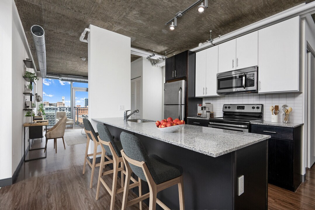 JeffJack Apartments in Chicago, IL - Foto de edificio