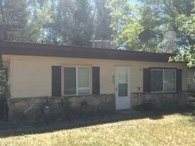 1935 W 2870 S in Rexburg, ID - Building Photo